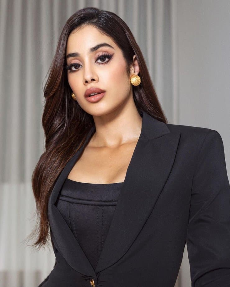 janhvi kapoor-updatenews360