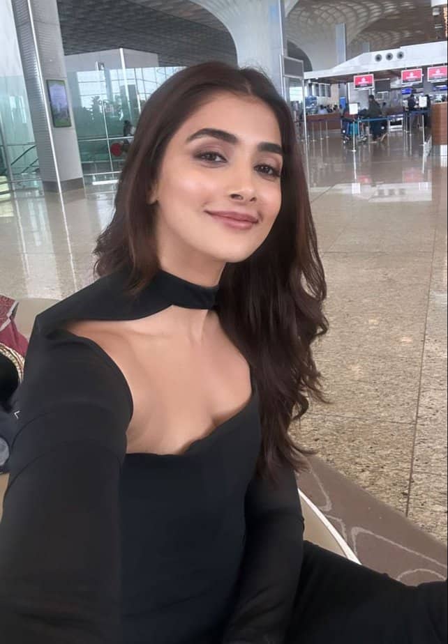 pooja hegde - updatenews360.jpg 1