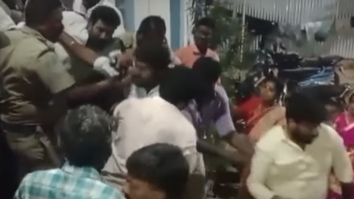 DMK Vs TVK Gang fight 