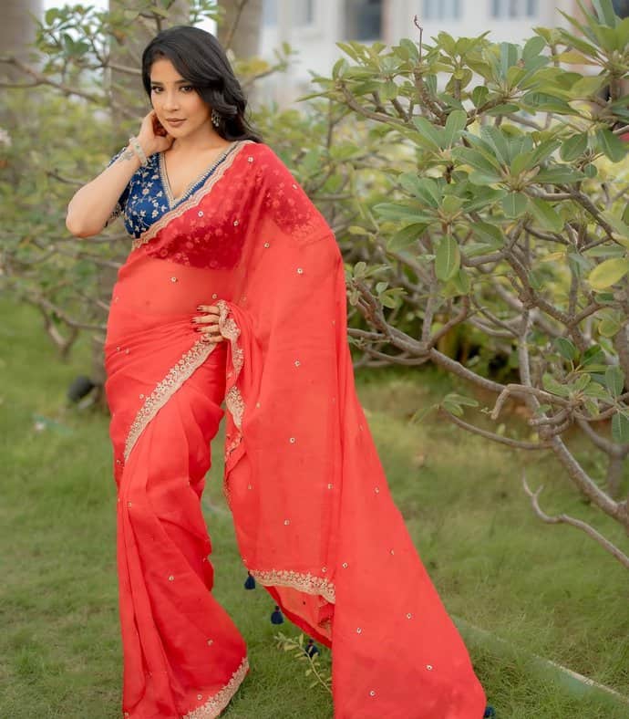 Viral Photos of Sakshi Agarwal